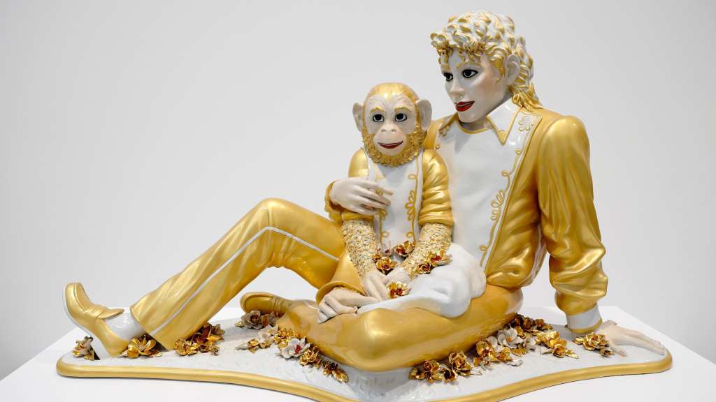 Michael Jackson and Bubbles by Jeff Koons